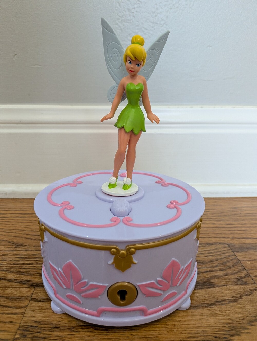 Rare Disney Tinkerbell Wendy's music box